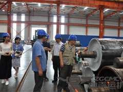 省重裝（zhuāng）領導小組顧問沈國俊蒞臨公司調研（yán）