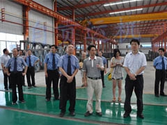 市委常委、高新區黨工委書記曹俊傑一行蒞臨公司調研“兩（liǎng）化”互動發展成果