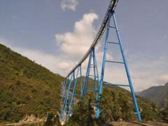 長管狀帶式（shì）輸送機掠影